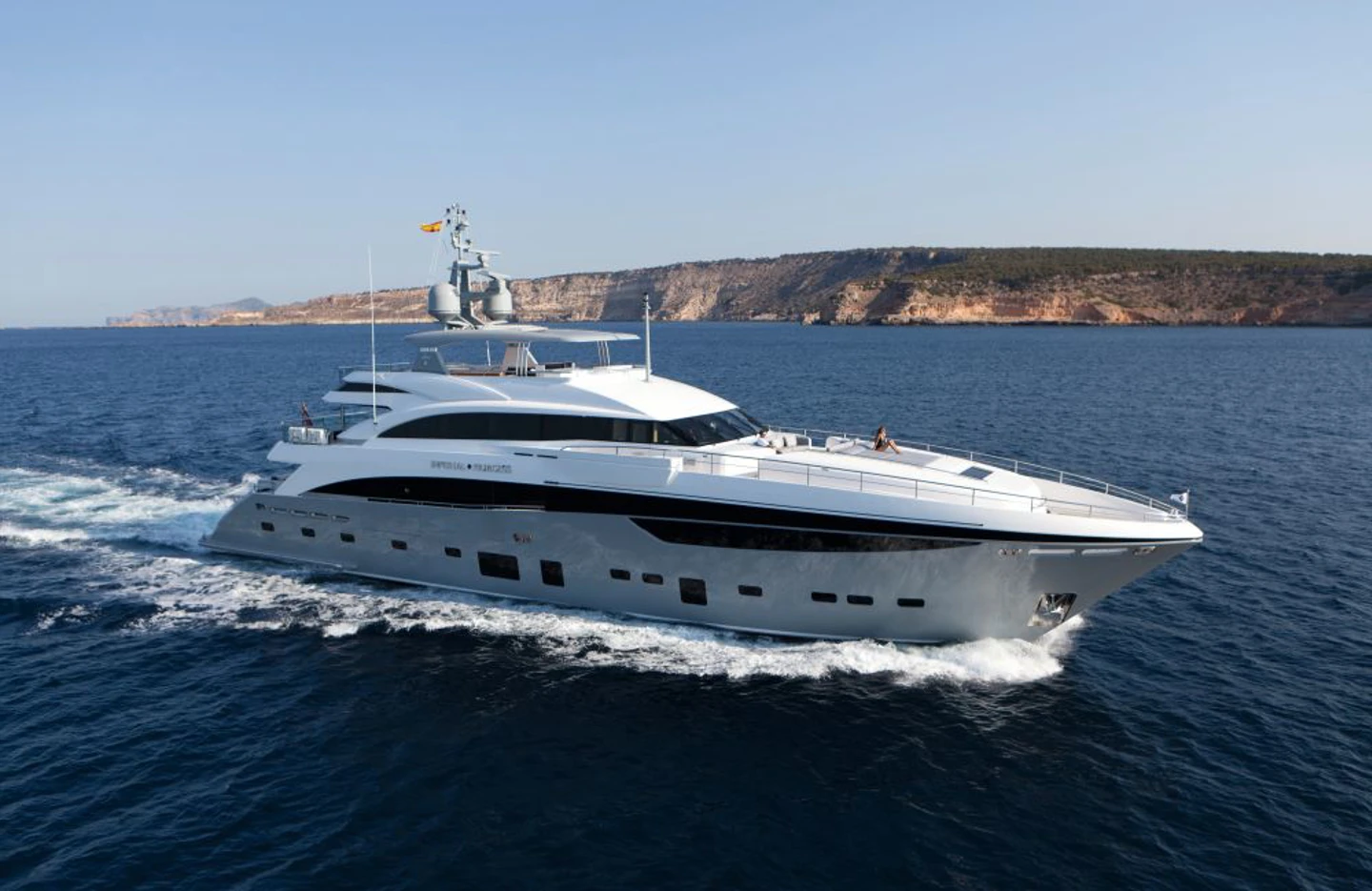 Princess Yachts ISO 14001 and RINA Green Plus certification 2010